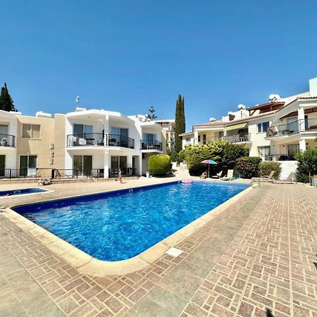 H&O Danaos Sea Breeze Apartment Paphos Kültér fotó