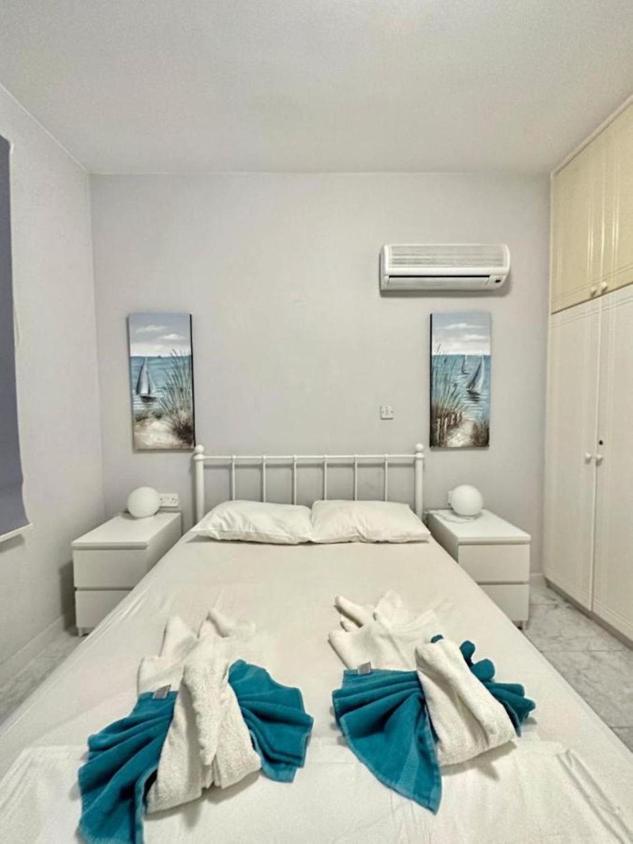 H&O Danaos Sea Breeze Apartment Paphos Kültér fotó
