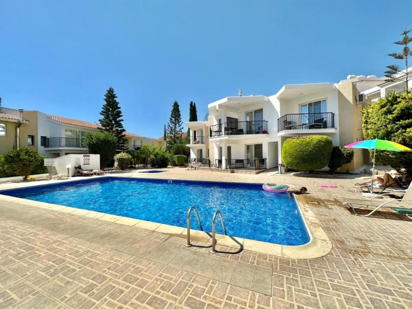 H&O Danaos Sea Breeze Apartment Paphos Kültér fotó